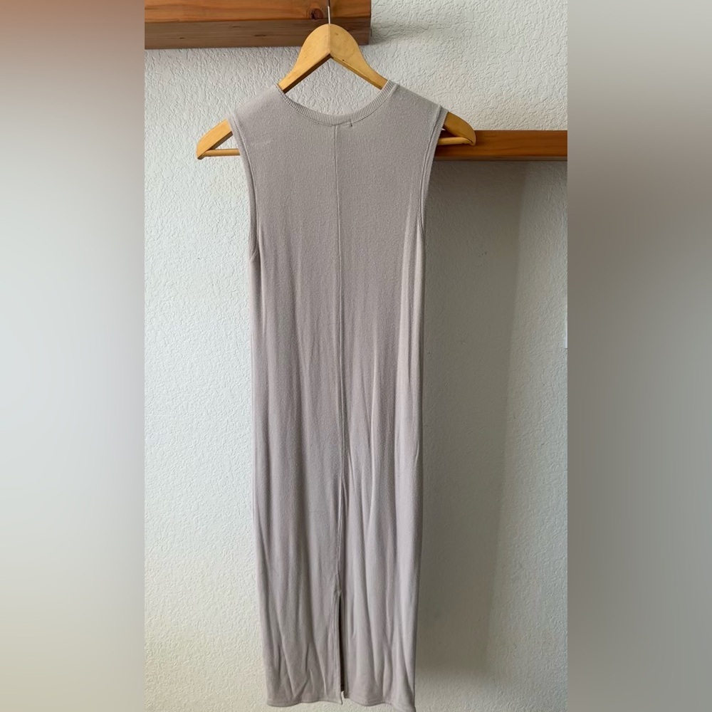 ATM Sleeveless Henley Midi Dress Color Rafia Size Small - Picture 8 of 9
